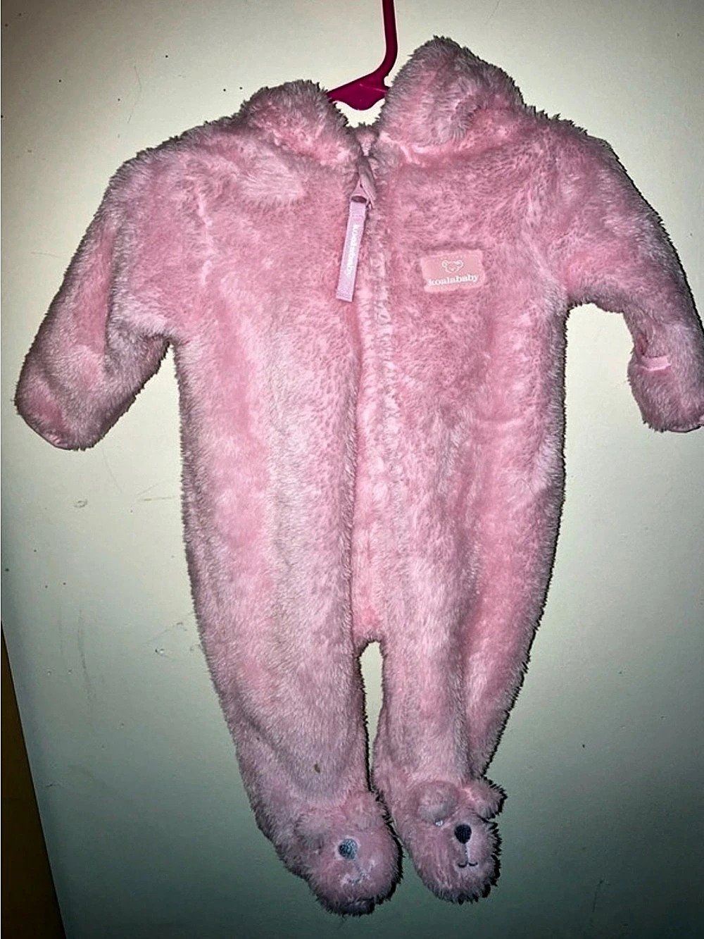 koalababy Pink Fuzzy Footed Sleeper Baby 0-3M Like New